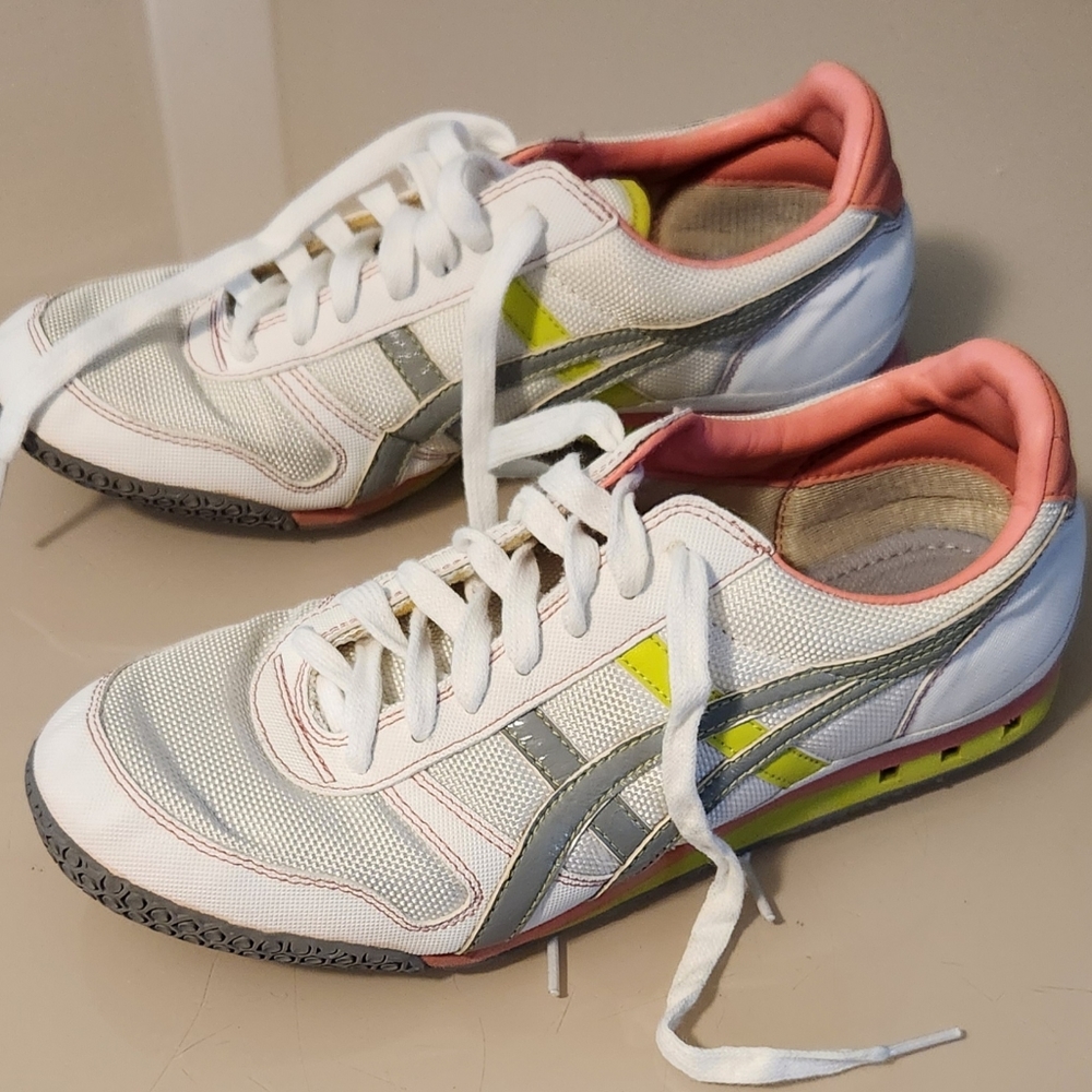 Onitsuka Tiger Asics~Women’s~Ultimate 81 Rainbow Kiwi Running Shoes Size US8 1/2